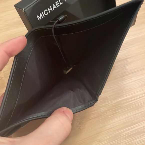 Brand New Michael Kors Black Jet Set Slim Billfold Men’s Wallet - Picture 11 of 13